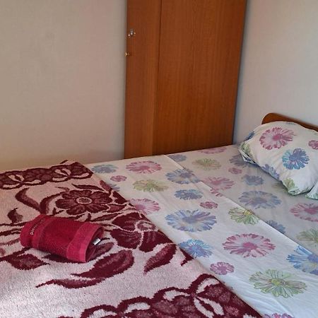Apartments Seven Castles Kastela Exterior photo