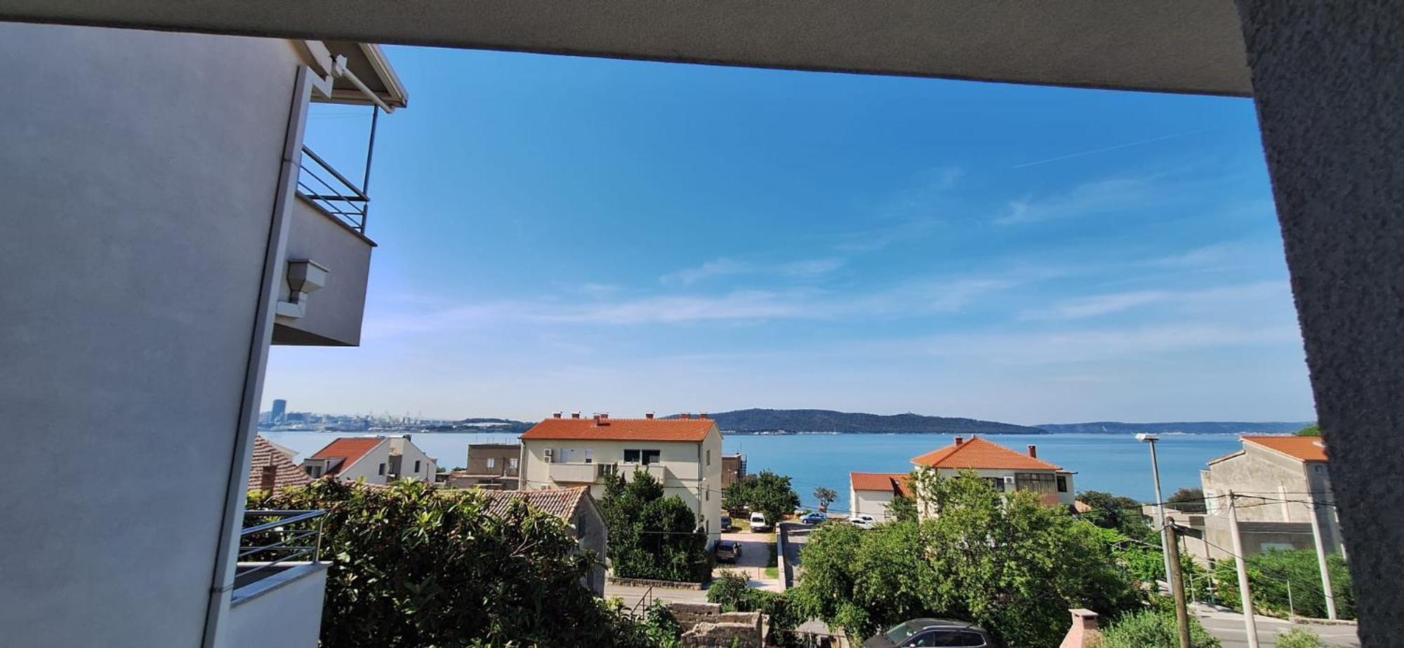 Apartments Seven Castles Kastela Exterior photo